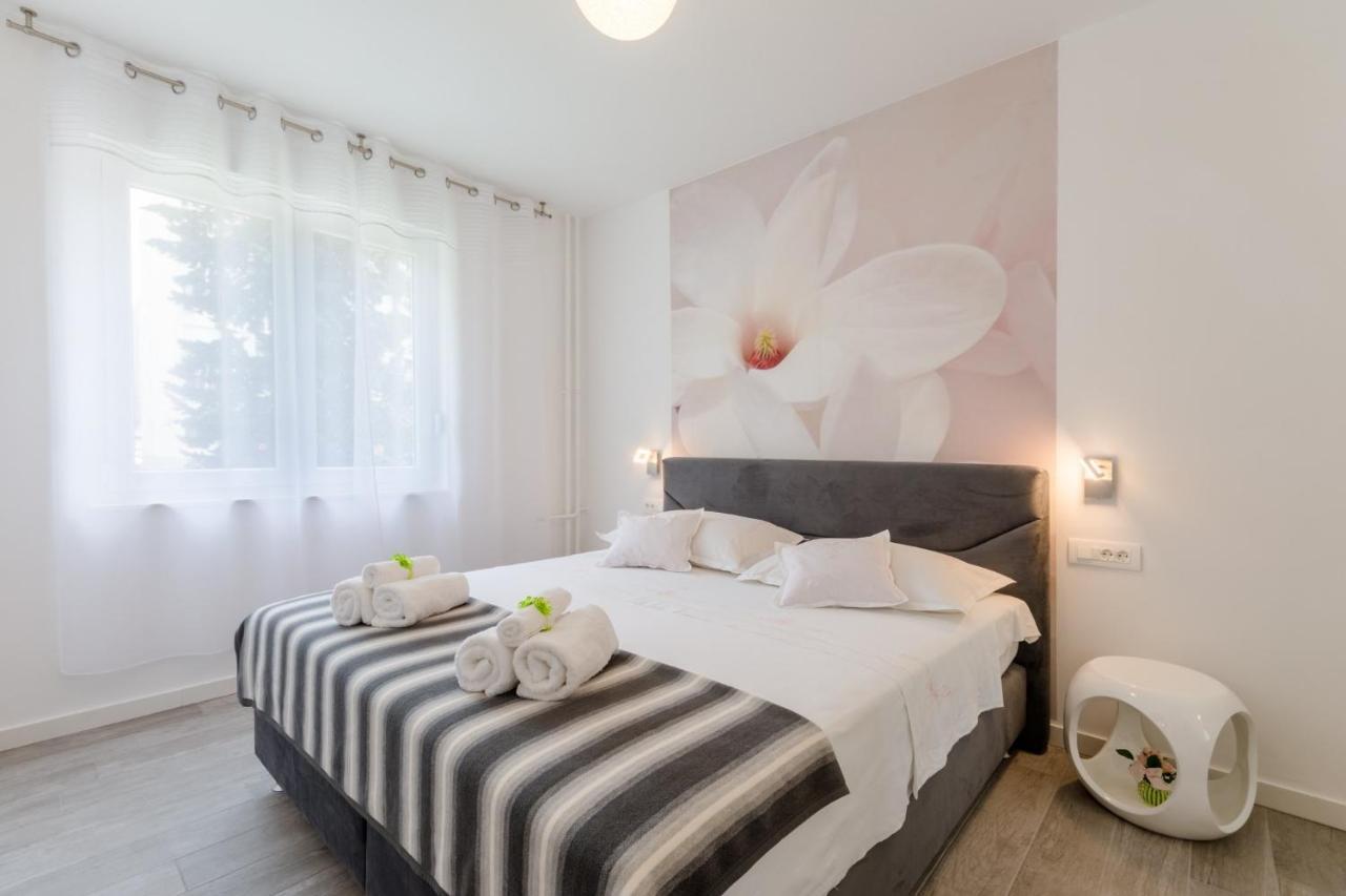 Apartments Niro Split Extérieur photo