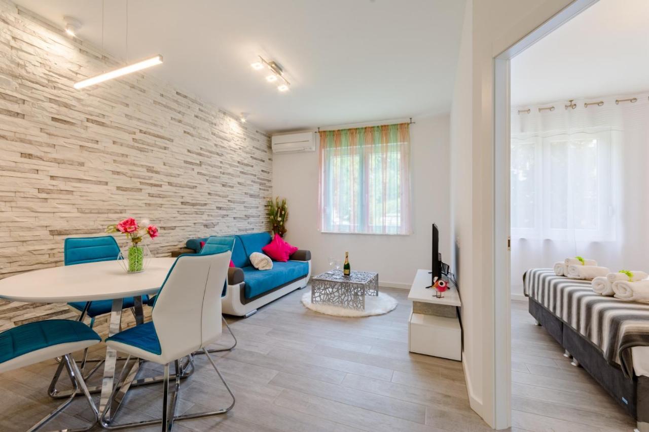 Apartments Niro Split Extérieur photo