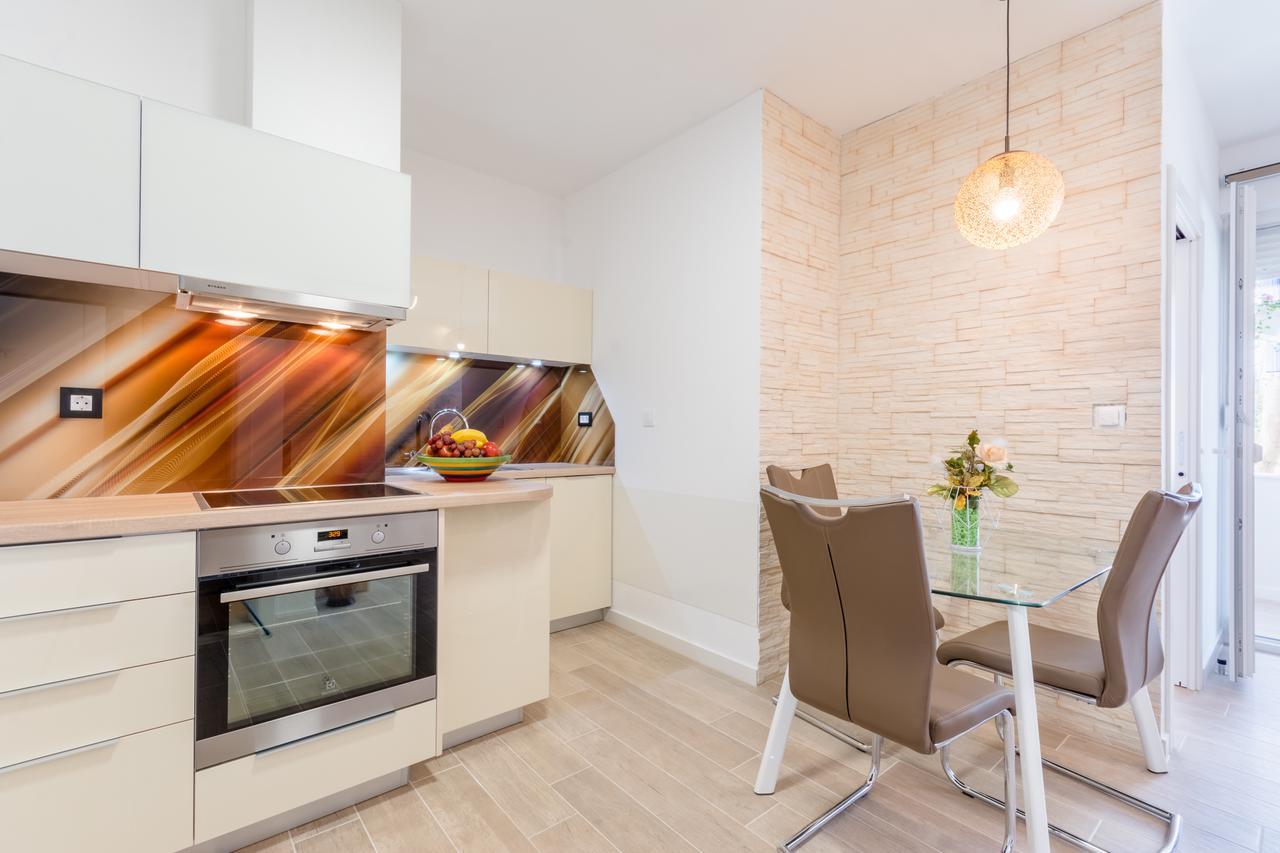 Apartments Niro Split Extérieur photo